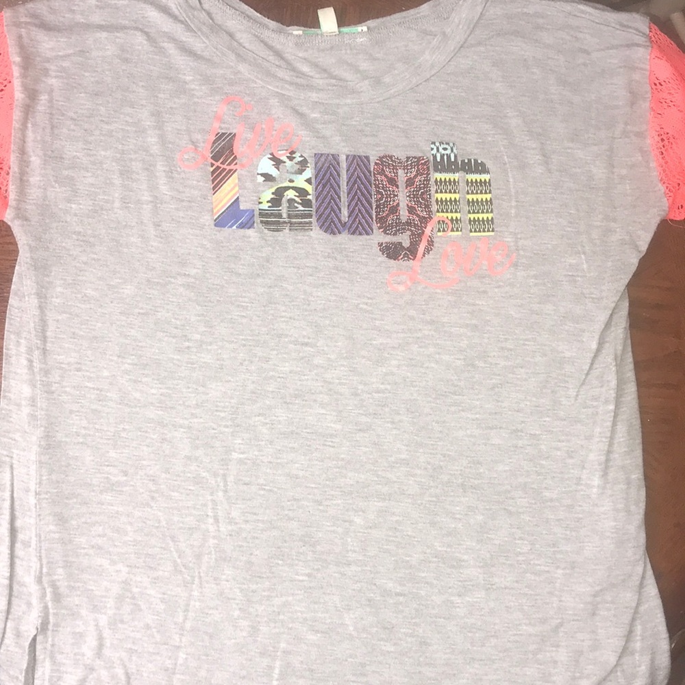 Chord scoop neck T-shirt. Size XL